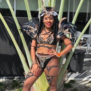 Carnival Outfit